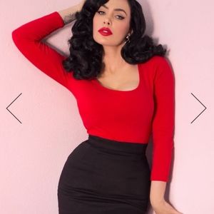 Vixen by Micheline Pitt NWT 4X Troublemaker top in red